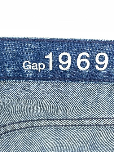 28 Beden mavi Renk Gap Jean / Kot %70 İndirimli.