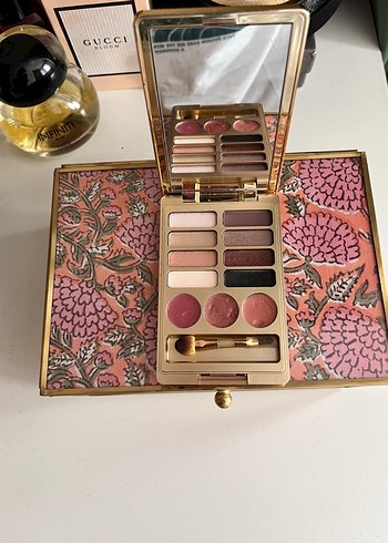 Estee Lauder Far Paleti
