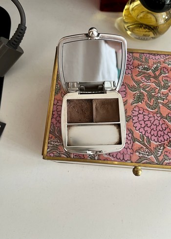 Benefit göz farı - Görsel 3