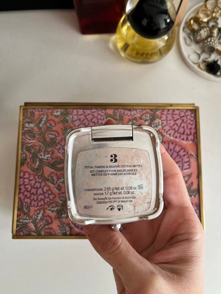 Benefit göz farı - Görsel 2