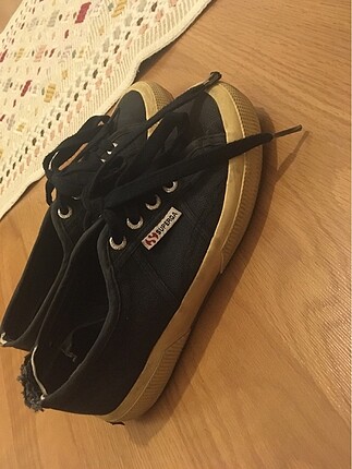 Superga ayakkabı