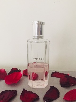 Gratisten rose parfüm