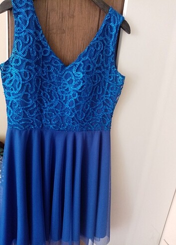 Midi elbise