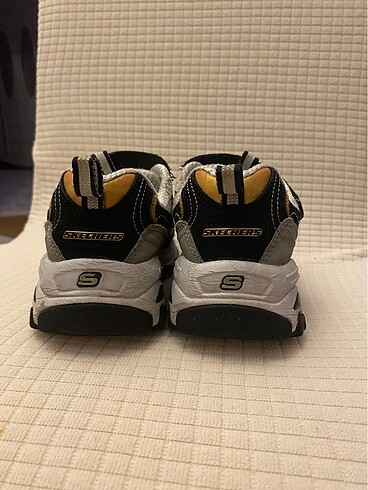 29 Beden Skechers