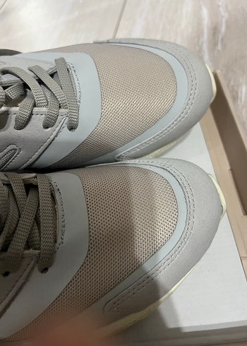 Gri Bağcıklı Kadın Spor Ayakkabı - Görsel 5