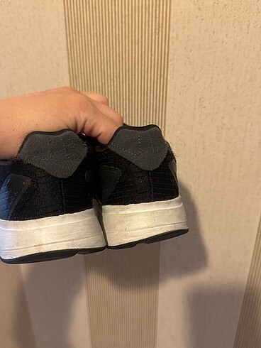 35 Beden siyah Renk Adidas Unisex Spor Ayakkabı