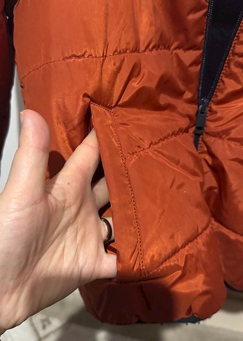 Kapüşonlu Erkek Çocuk montu - Görsel 3