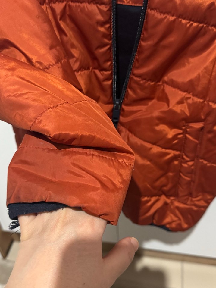 Kapüşonlu Erkek Çocuk montu - Görsel 4