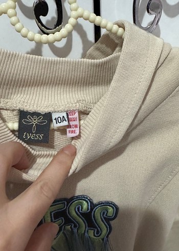 Tyess Bej kız çocuk Püsküllü Sweatshirt - Görsel 4