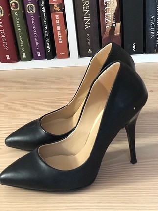 Stiletto ayakkabı 