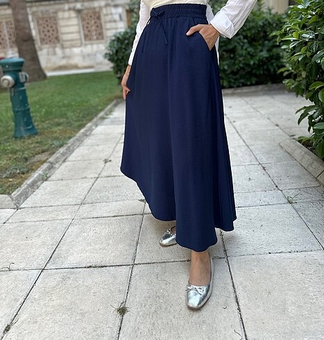 Zara Lacivert etek