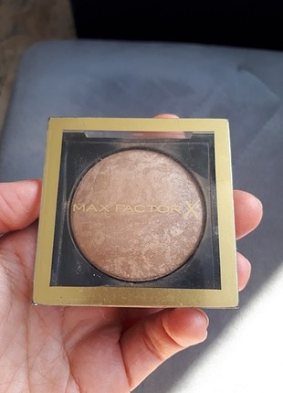 Bronzer