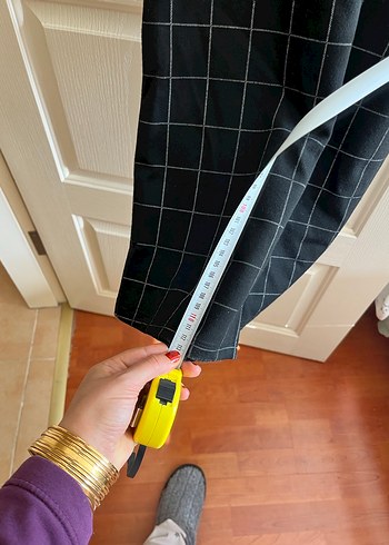 Düğmeli Gri Kareli Midi Elbise - Görsel 3