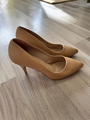 Diğer Stiletto