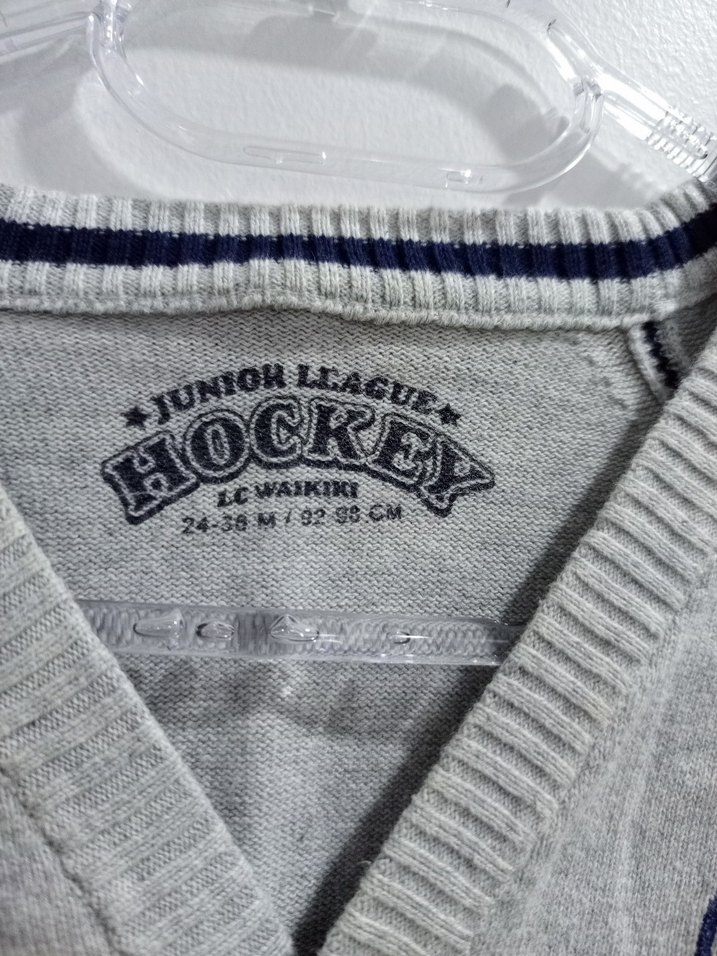 Gri Erkek Çocuk Nakışlı Düğmeli Hırka - Görsel 3