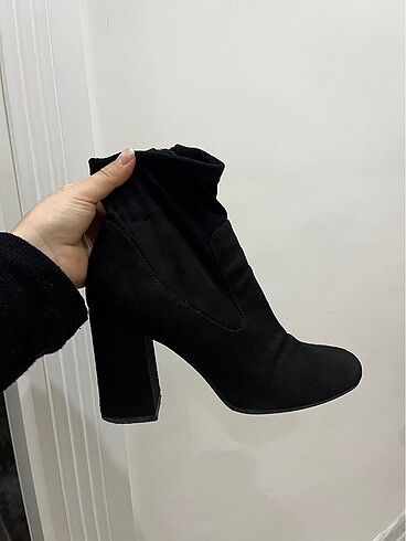 Nine West Topuklu Süet Ayakkabı