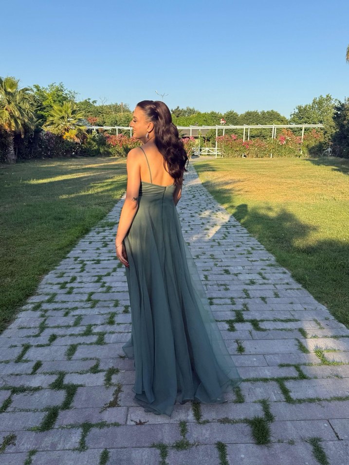 Yeşil İşlemeli Uzun Straplez Abiye Elbise - Görsel 2