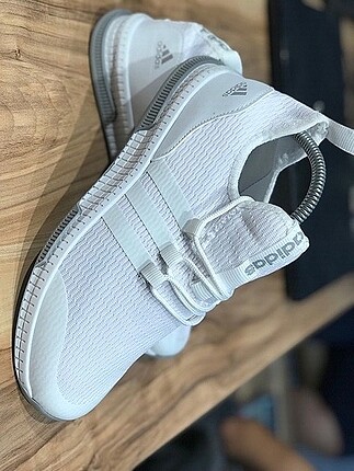 Beyaz Adidas spor Ayakkabı