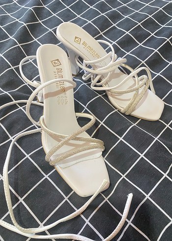 Beyaz  Stiletto Kadın Ayakkabı - Görsel 2