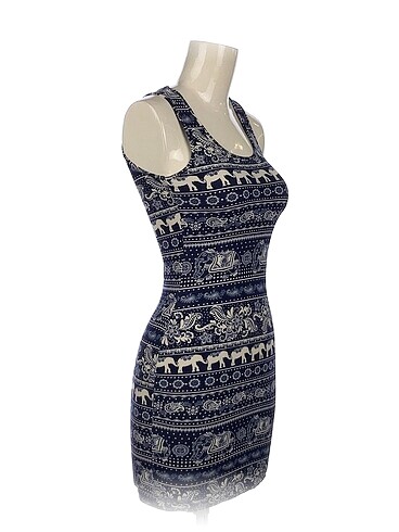 Vintage Love PreLoved Kısa Elbise %70 İndirimli.