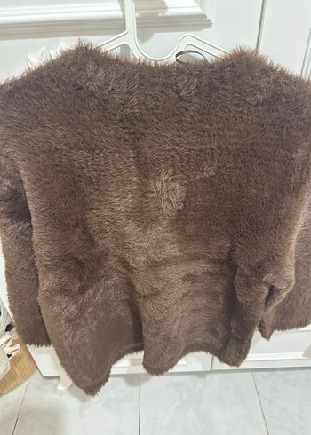 Kahverengi Kısa Kürklü Kadın Hırka - Görsel 4