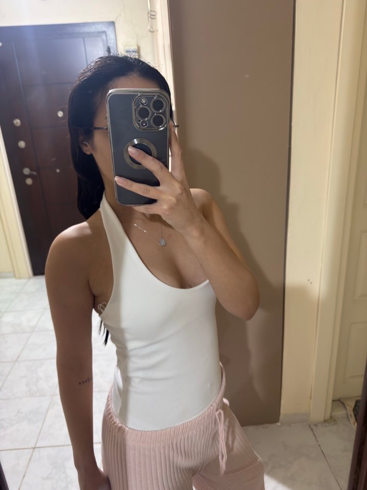 Beyaz Kadın Fitilli Askılı Atlet - Görsel 3