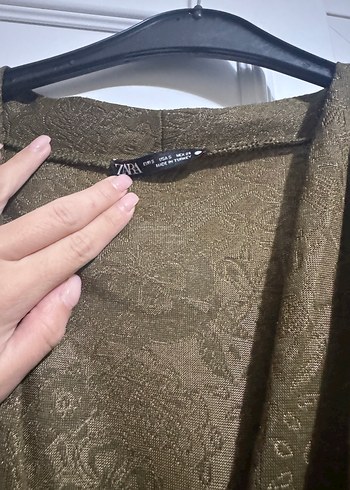 Altın Rengi Yılan Desenli Midi Kadın Elbise - Görsel 2