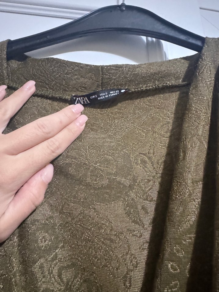 Altın Rengi Yılan Desenli Midi Kadın Elbise - Görsel 2