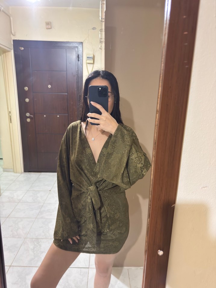 Altın Rengi Yılan Desenli Midi Kadın Elbise - Görsel 4