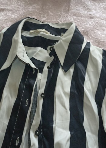 Düğmeli, Uzun Kollu Çizgili Kadın Gömlek - Görsel 2