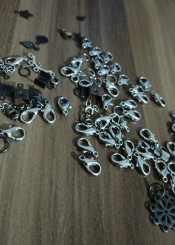 Accessorize Zincir Detaylı Gri Takı aparatlari
