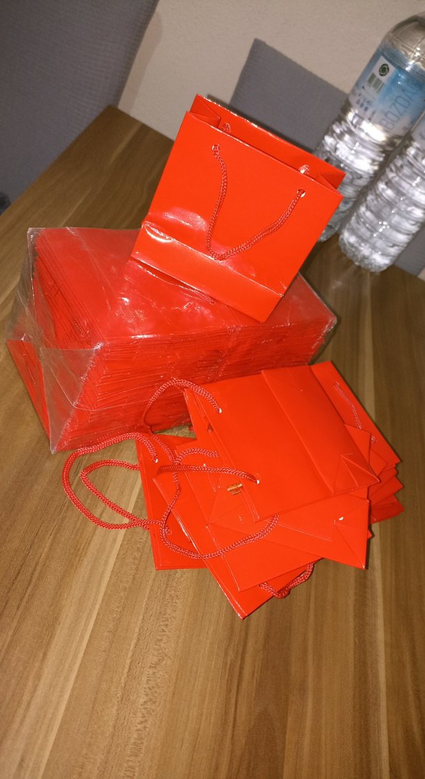 Kırmızı Küçük Karton Hediyelik Çantalar - Görsel 3