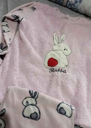 Pembe Tavşan Baskılı Kadın Kısa Pijama Takımı - Görsel 2