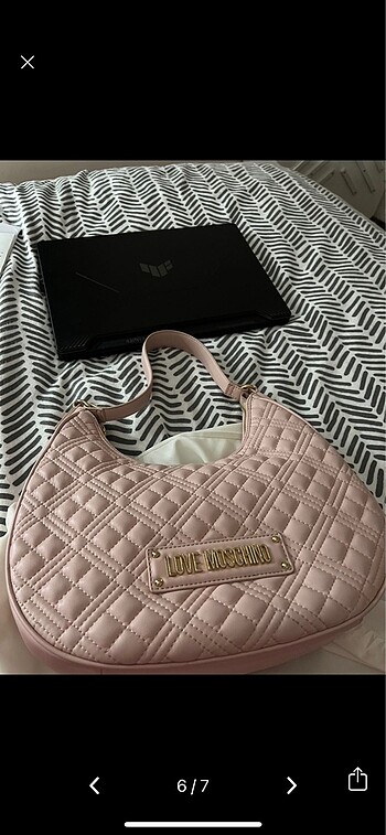 Love moschino orjinal çanta