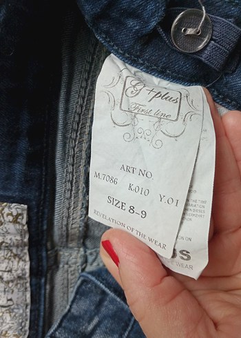 8 yaş Benetton kazak ve kot pantolon - Görsel 6