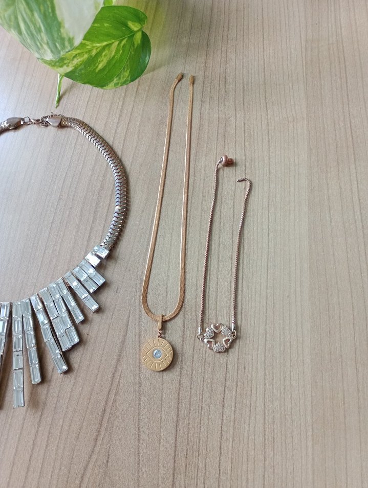 2 kolye 1 bileklik - Görsel 3