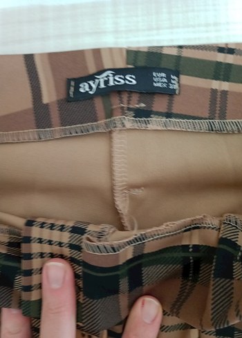 Kadın Kahverengi Pilili Rahat Kumaş Pantolon - Görsel 3