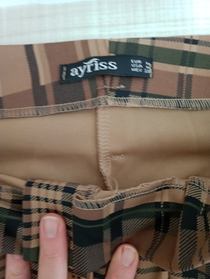 Kadın Kahverengi Pilili Rahat Kumaş Pantolon - Görsel 3