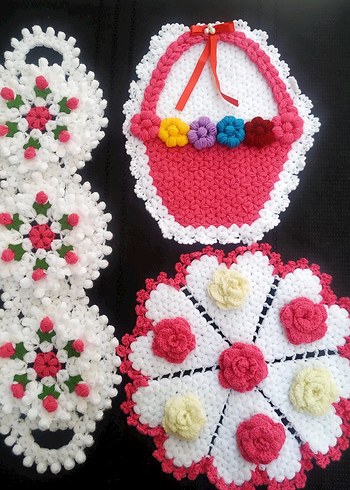  Renkli Çiçekli El Örgüsü Dekoratif Set