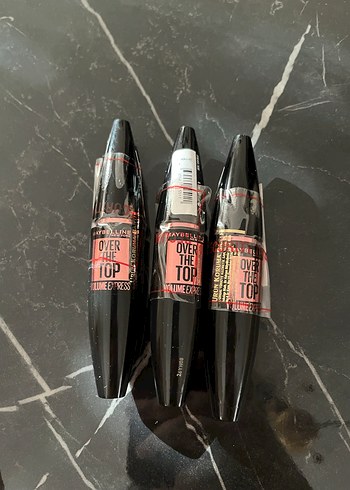 Maybelline Over The Top Siyah Maskara - Görsel 3