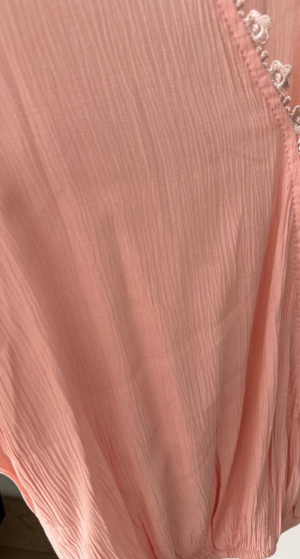 Dantel Detaylı Pembe V Yaka Bluz - Görsel 3