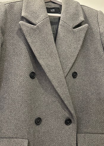 Gri Çift Düğmeli Uzun Kaban - Görsel 3