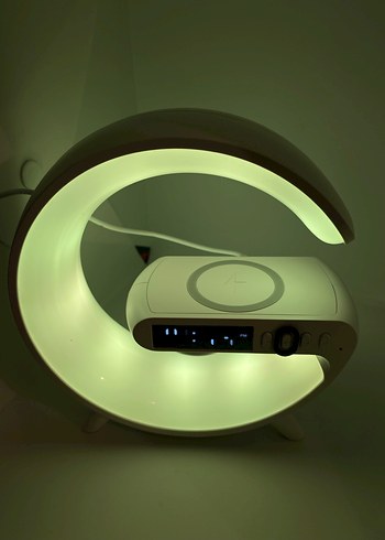 Beyaz Bluetooth Hoparlör ve Saat - Görsel 3