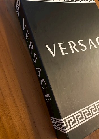 Versace Siyah Modern Klasik Erkek Parfümü - Görsel 2