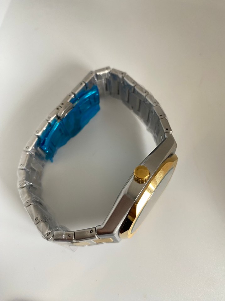 Altın ve Gümüş Renkli Modern Klasik Erkek Saati - Görsel 5