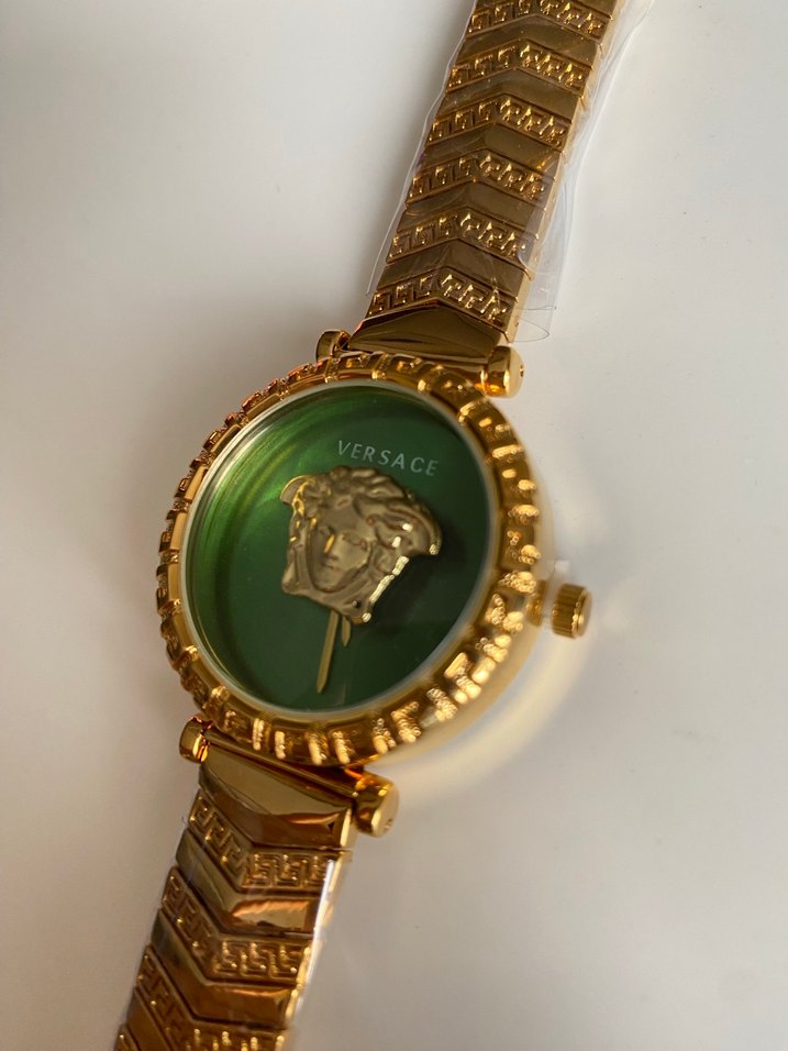 Altın Renkli Klasik Kadın Kol Saati - Görsel 3