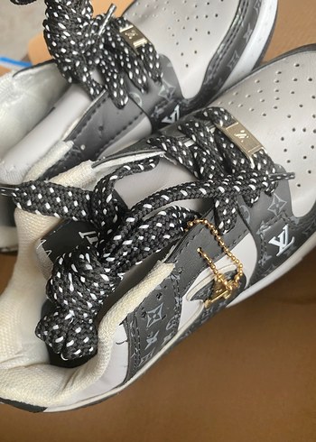 Gri Baskılı Louis Vuitton Platform Spor Ayakkabı - Görsel 4