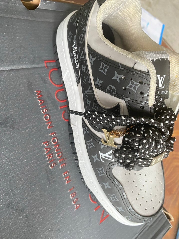 Gri Baskılı Louis Vuitton Platform Spor Ayakkabı - Görsel 2