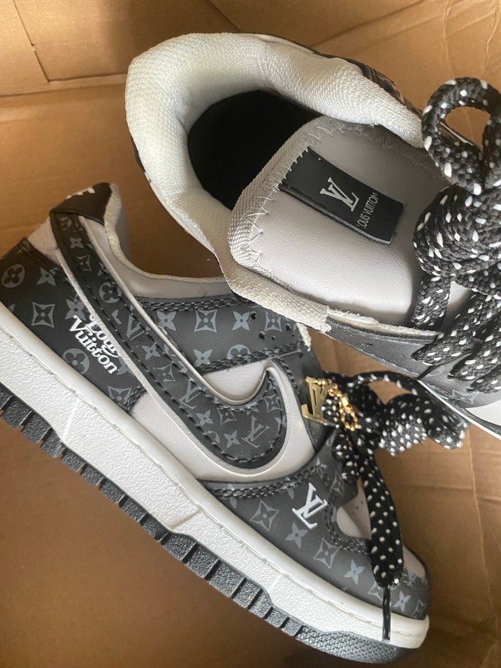 Gri Baskılı Louis Vuitton Platform Spor Ayakkabı - Görsel 3