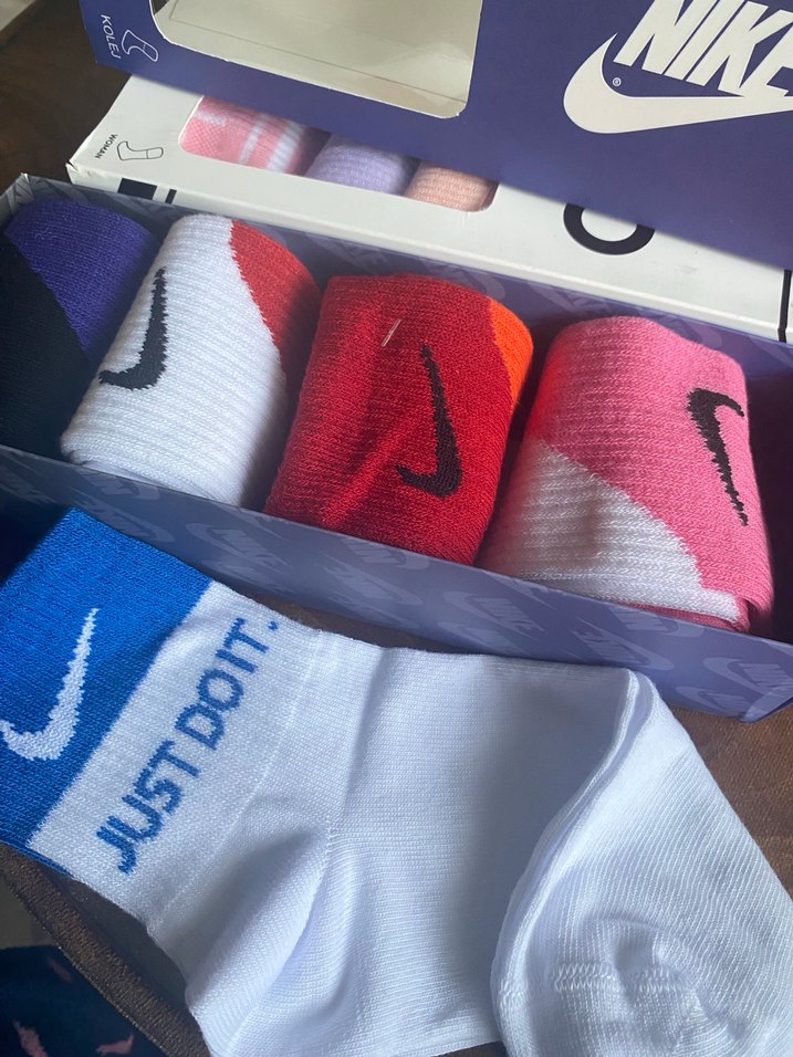 Renkli Nike Mini Atletik Çorap Seti - Görsel 2